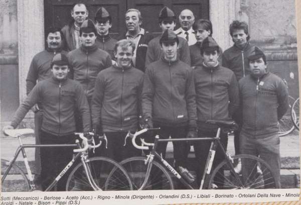 1976_5_squadra e staff