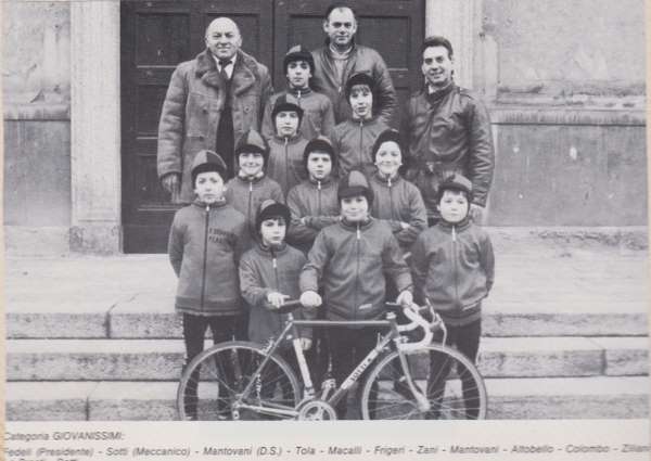 1976_7_squadra e staff